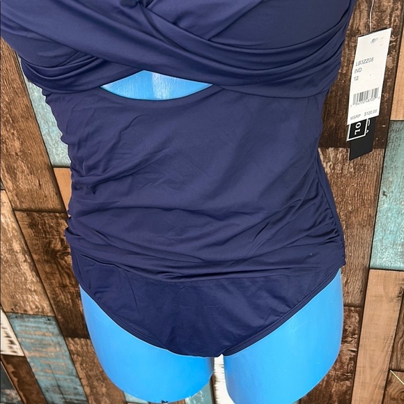 LA BlANCA 12 Women’s Navy Swimsuit - Picture 8 of 16